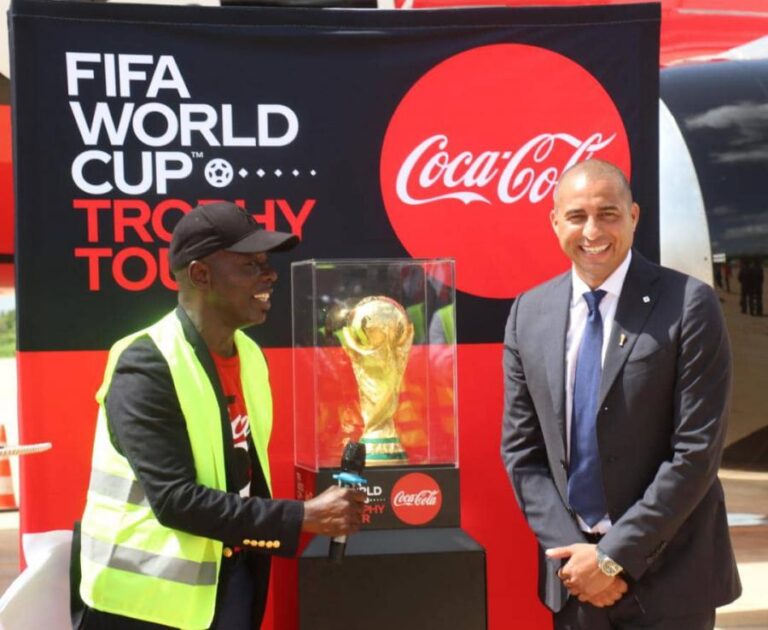 Football : le trophée de la Coupe du monde au Sénégal pour deux jours