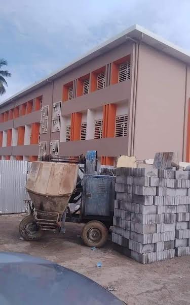 Guinée : L’école en construction sur le domaine qui abritait le domicile de Cellou Dalein Diallo, bientôt livrée