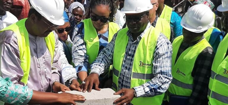 Conakry/Matoto-Santé : Pose de la première pierre d’un centre d’hémodialyse   et d’un CMC  à  Yimbaya