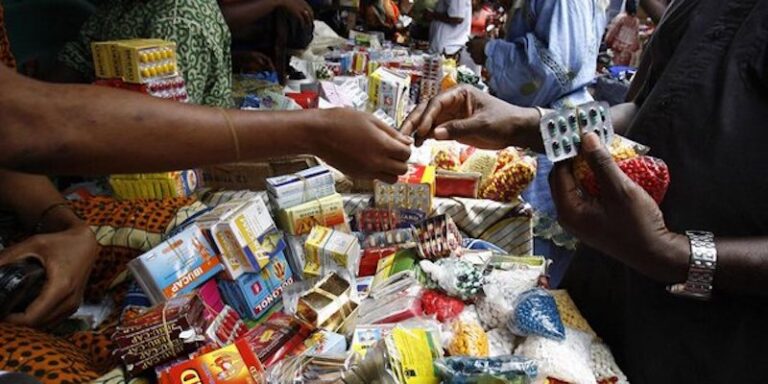 Guinée/Santé : La lutte contre les cliniques clandestines et la vente des faux médicaments, un bilan à l’actif du CNRD