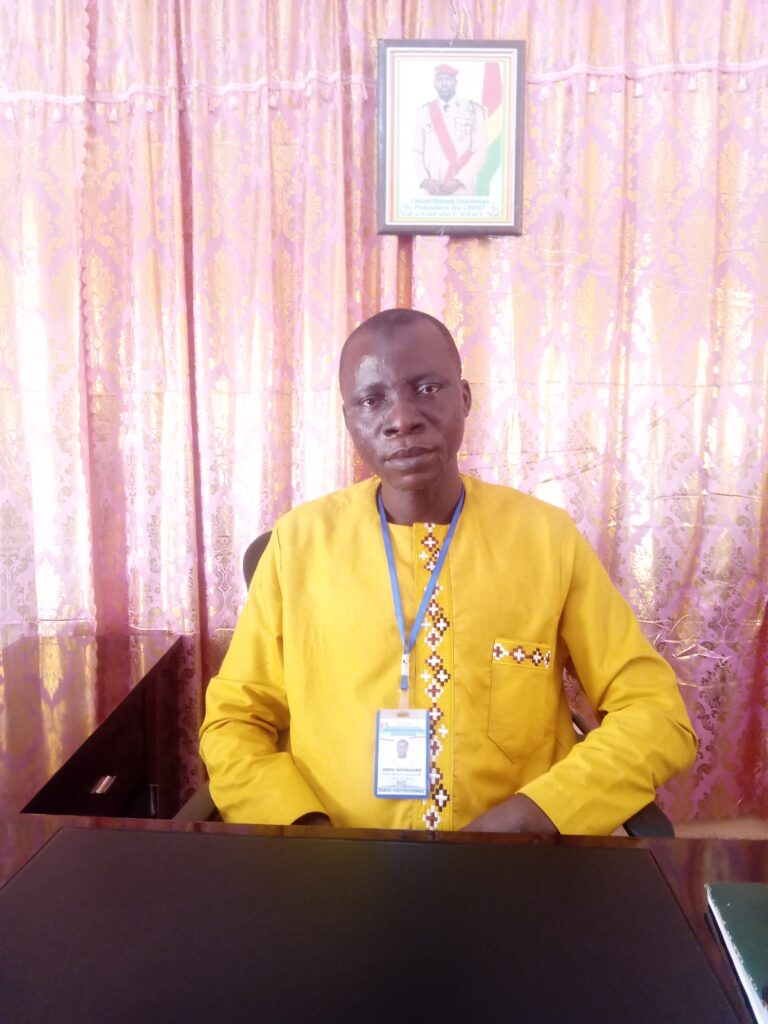 Siguiri/commerce : Le directeur préfectoral de commerce dément avoir délivré le RCCM à un (1) million au lieu de 550.000 fg le prix officiel