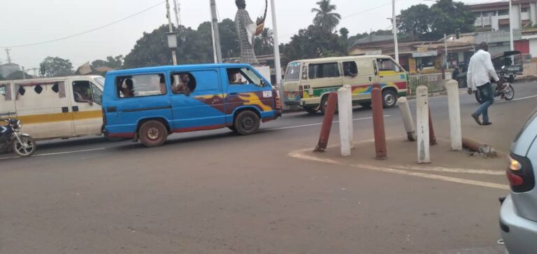 Conakry/Manifestation : La circulation sur l’autoroute Fidel Castro reste pour le moment fluide (constat)