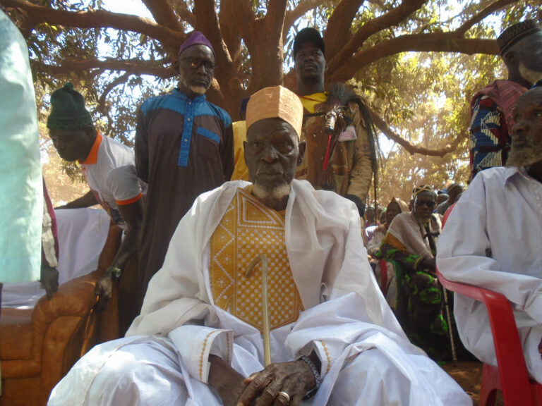 Mandiana/Société : A 105 ans Assa-Kouman Condé, intronisé Doyen des CONDE de la préfecture