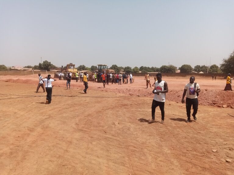 Siguiri: Le stade mythique Kankou Moussa sera bientôt couvert de gazon synthétique