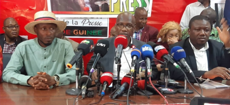 Guinée/Media: Les organisations professionnelles et le syndicat de la presse suspendent leurs actions de protestation (déclaration)