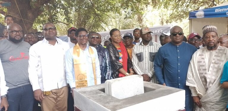 Guinée: Le premier ministre Dr  Bernard Goumou pose la première pierre du ‘’Village Numérique de Guinée’’