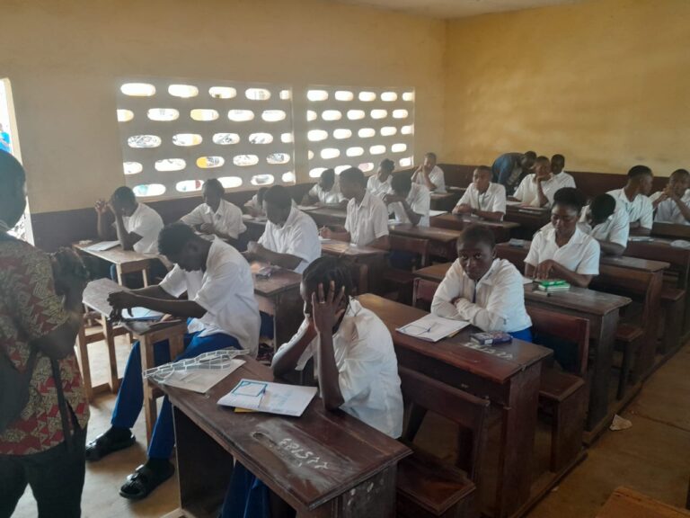 Kankan : 14.815 candidats dont 4.042 filles affrontent cette année le baccalauréat unique session 2023.