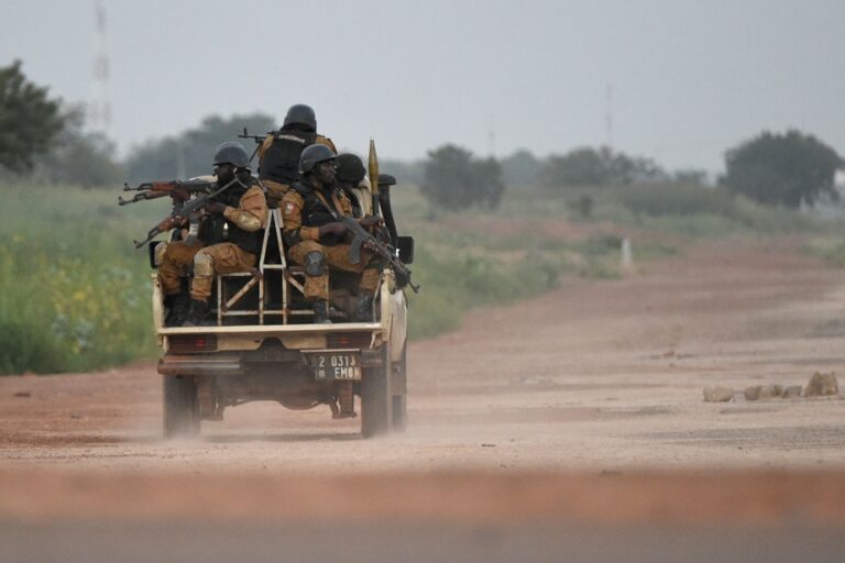 Burkina : au moins 15 morts dans une attaque de djihadistes présumés