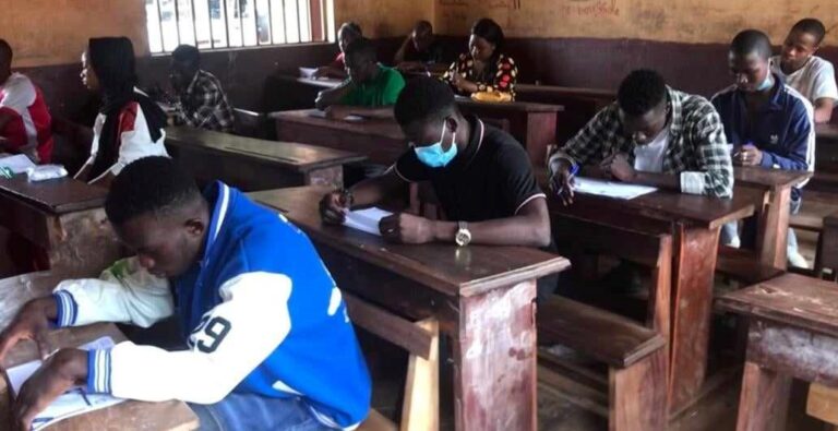 Forécariah/Concours d’accès aux écoles techniques :  15 candidats affrontent les épreuves