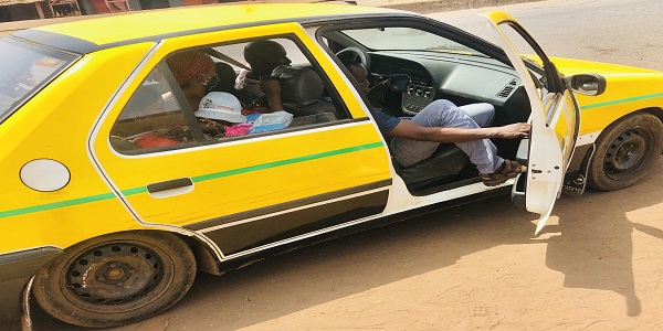 Conakry/Insécurité : les vols dans les taxis, un phénomène qui prend de l’ampleur dans la capitale