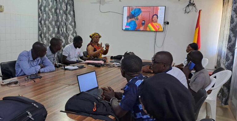 Conakry/Santé : La DCS de Dixinn rencontre les médias en prélude à la campagne de vaccination contre la poliomyélite 