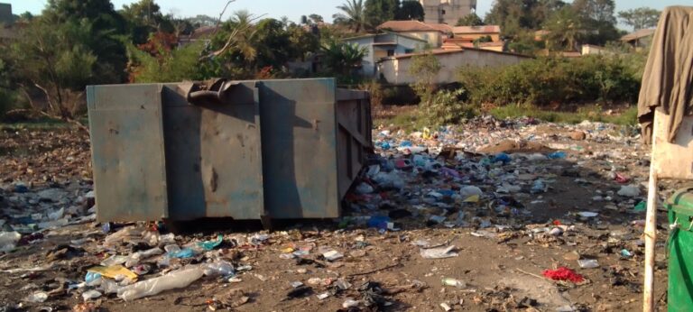 Mairie de Labé: L’implantation d’un dépotoir d’ordures en plein centre-ville passe mal chez les citoyens