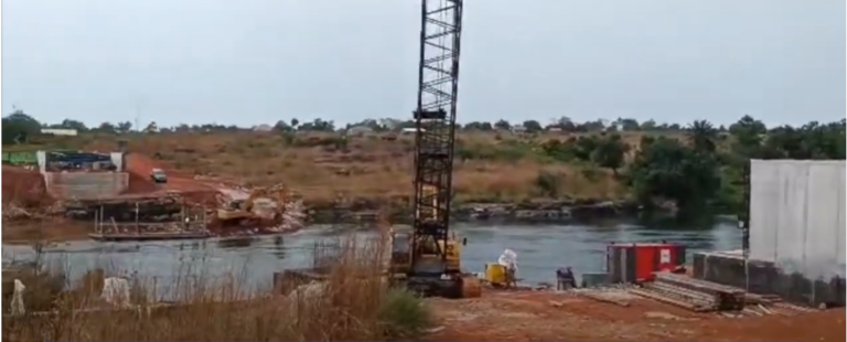AGP: Visite du site de construction d’un pont unique et ses accès sur Konkouré