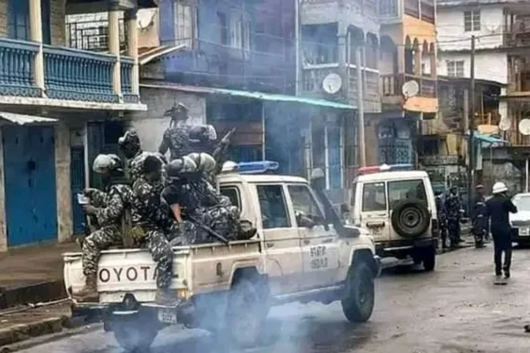 Sierra Leone: attaque contre une armurerie à Freetown, couvre-feu national