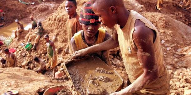 Siguiri :  l’éboulement de mine à Bouré Djelikourou fait un mort  