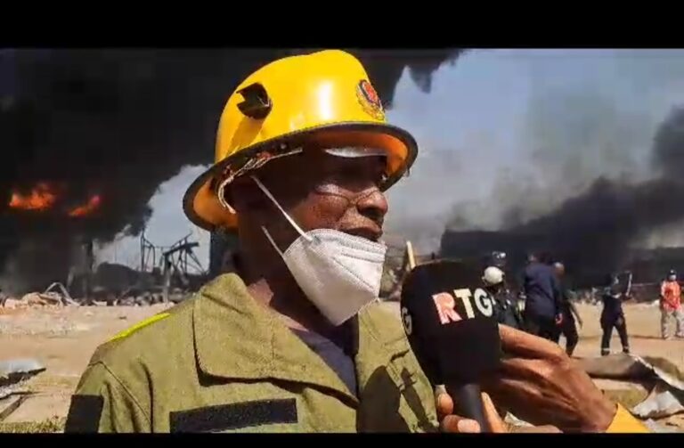 Incendie au dépôt de carburant : ‘’ Il n’y a plus de crainte d’une nouvelle explosion’’, rassure le DG de la protection civile