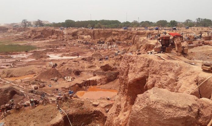 Siguiri : Deux (02)  morts et un (01)  blessé grave dans un éboulement de mine à  Bouré