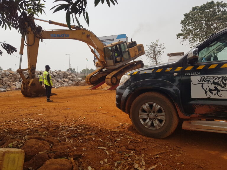 Guinée/Infrastructures :  le chantier d’aménagement du lac Gbassikölo interdit aux médias