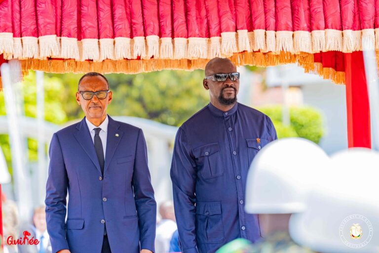 Guinée : Arrivée à Conakry du président rwandais Paul Kagamé