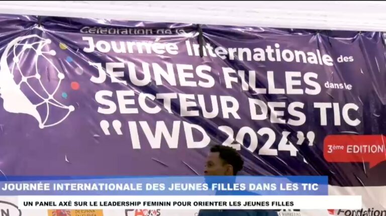 CÉLÉBRATION DE LA JOURNÉE INTERNATIONALE DES JEUNES FILLES DANS LES TIC