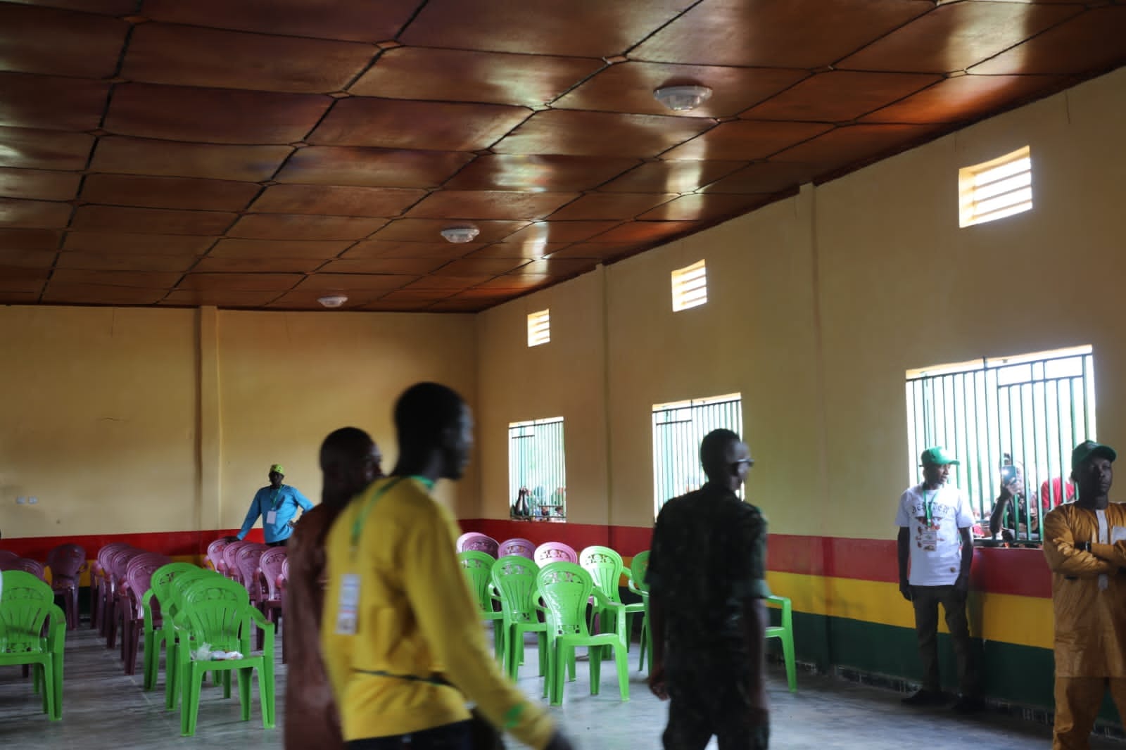 Mamou: Le ministre des sports inaugure le foyer des jeunes à Bilima ...