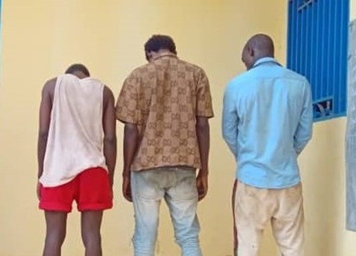 Conakry-Insécurité: Trois (03)  jeunes  arrêtés par la police pour attaques à  mains armées