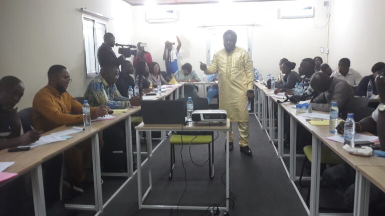 Guinée/Médias : 25 journalistes à l’école de l’animation des émissions interactives