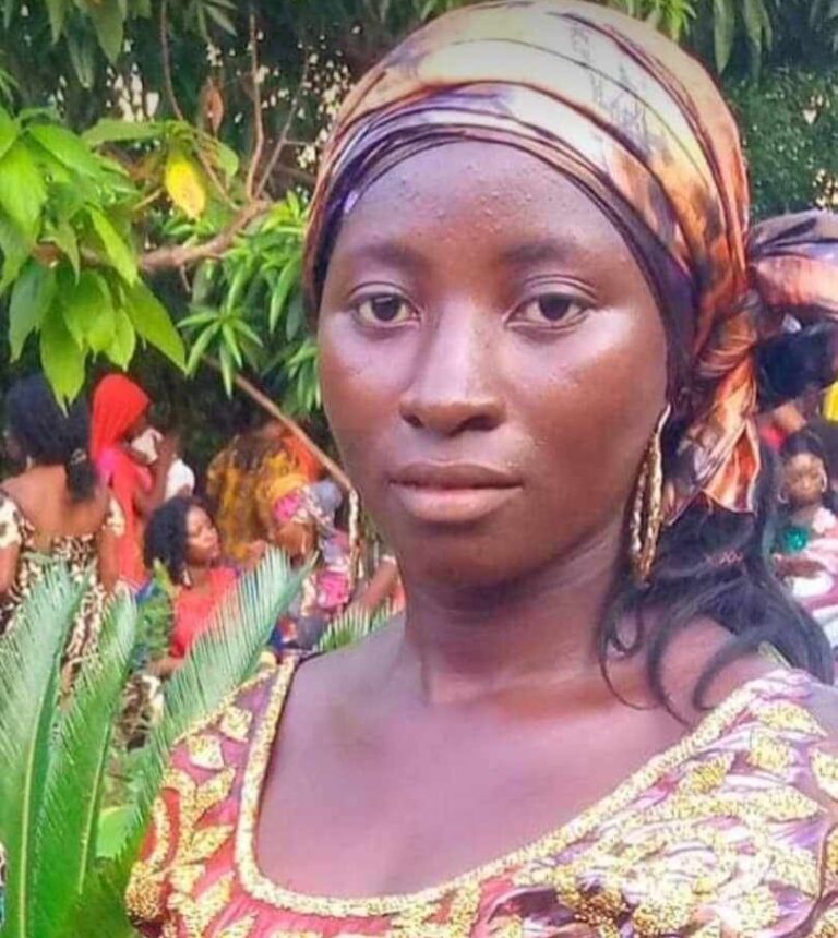 Kindia/Bangouya : Une fille de 18 ans succombe à une morsure de serpent à Damouya