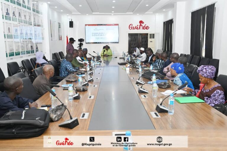 Guinée: Tenue du premier comité du PRCFS à Conakry pour renforcer la connaissance de la fertilité des sols en Afrique de l’Ouest