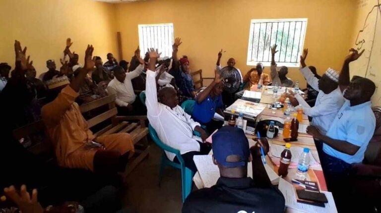 Forécariah : Les conseillers de la commune rurale de Farmoriah adoptent un budget remanié de 1 123 296 778 GNF