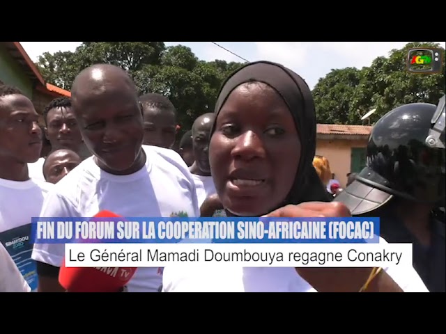 Retour triomphal de Pékin du Président de la République, Chef de l’État, le Général Mamadi Doumbouya.