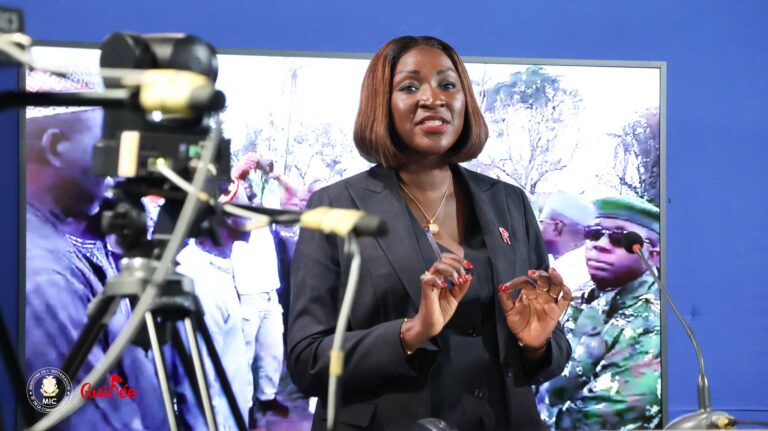 Guinée/MIC: La cheffe de cabinet partage ses expériences avec les présentateurs de la RTG 2