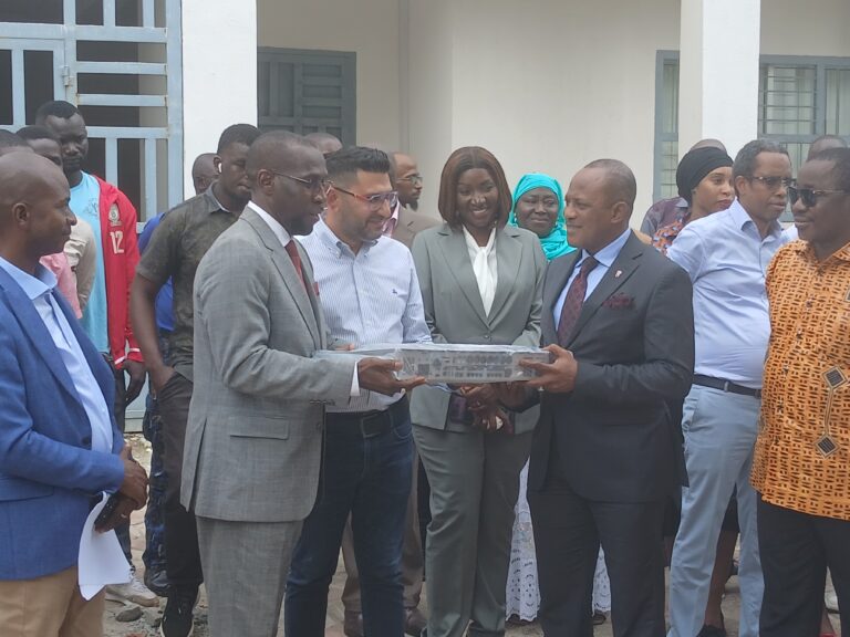Guinée/Média : Remise d’un important lot d’équipements à la Radio Rurale de Guinée