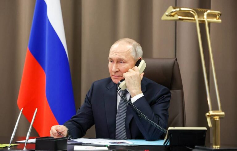 Poutine et Trump discuteront de la normalisation des relations et de la situation en Ukraine (Kremlin)