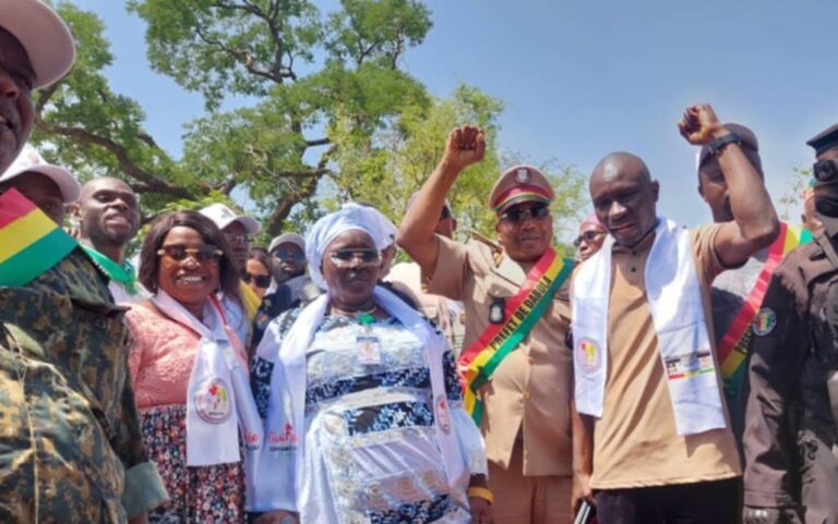 Dabola : Hadja Diaba Doumbouya inaugure une infrastructure communautaire à Dogomet