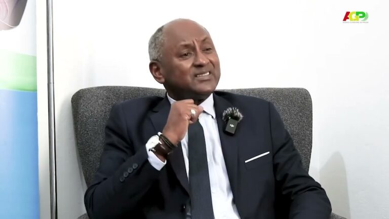 CONAKRY/72H DU LIVRE : FIRMIN EDOUARD MAKOTO, CANDIDAT AU POSTE DE DIRECTEUR GÉNÉRAL DE L’UNESCO…