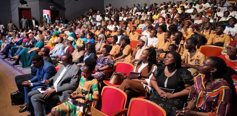 Guinée/Littérature: La 17ème édition des 72 heures du Livre lancée devant un parterre de personnalités