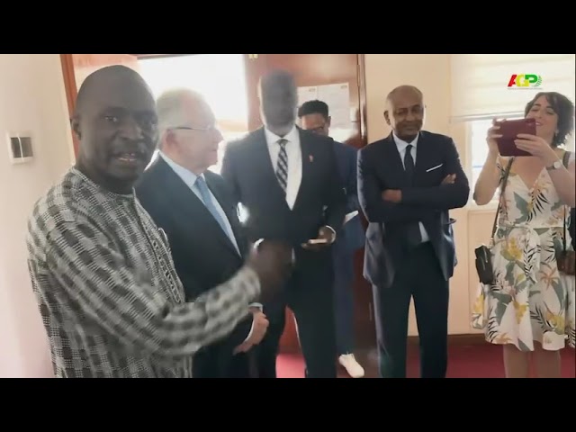CONAKRY / PRÉPARATIFS DES 72 HEURES DU LIVRE : SANSY KABA EN VISITE À L’AGP…