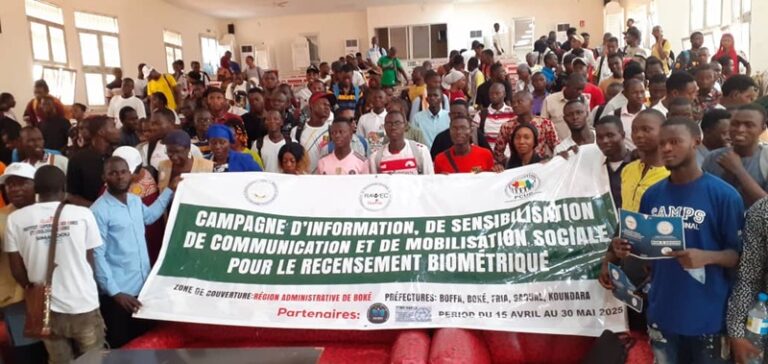 Boké/PN-RAVEC: La PCUD sensibilise les étudiants de l’Institut Géo-Mines de Tamakènè sur l’importance du recensement en cours dans le pays