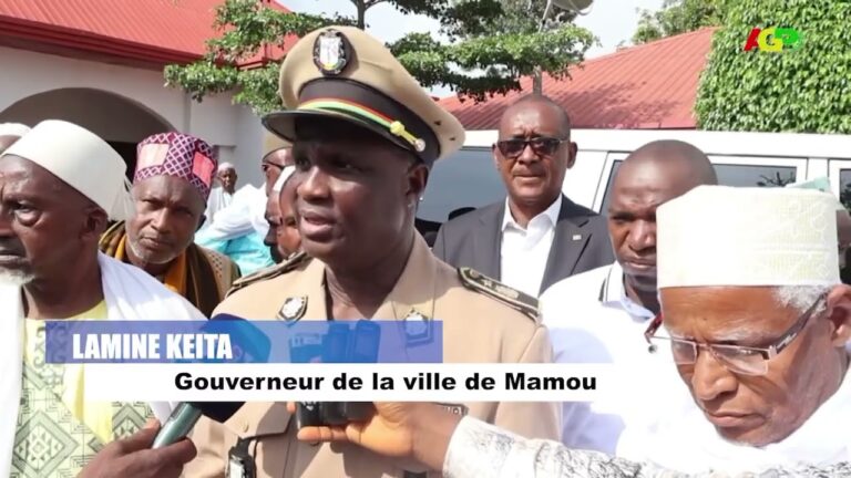 MAMOU : LE DIRECTEUR GÉNÉRAL DES GARAGES DU GOUVERNEMENT REMET QUATRE VÉHICULES À QUATRE RELIGIEUX DE LA VILLE