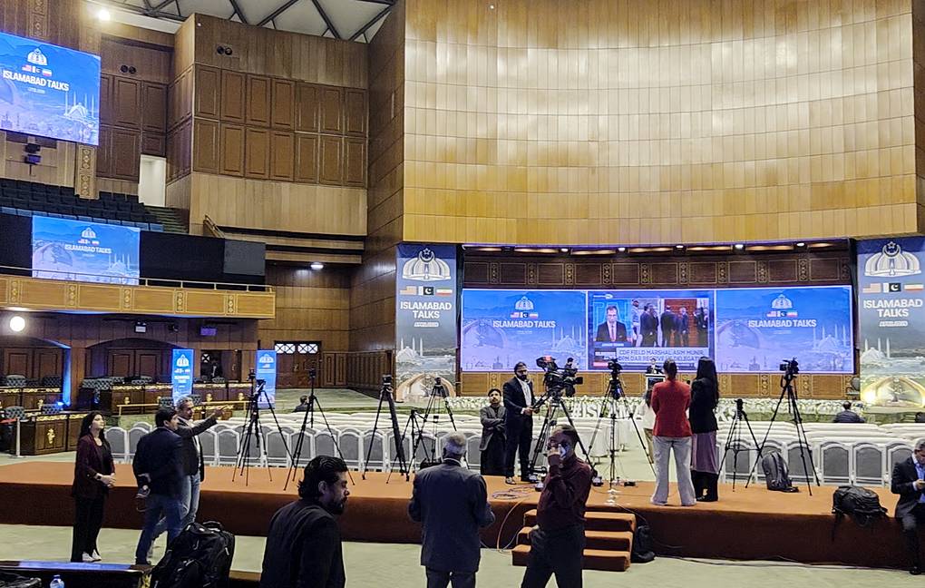 La prochaine série de pourparlers irano-américains pourrait avoir lieu à Islamabad ou à Genève (Agence)