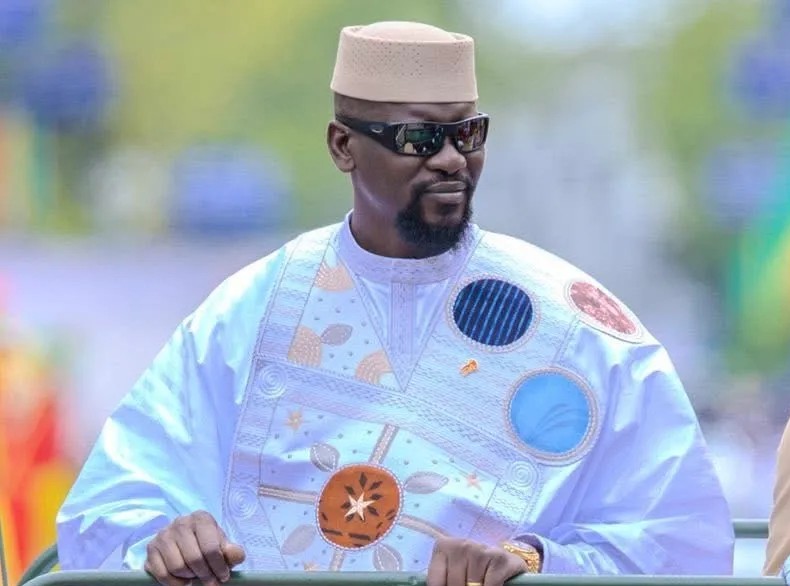 Abidjan: Le président Mamadi Doumbouya sacré “Grand Bâtisseur 2026” grâce à la vision Simandou