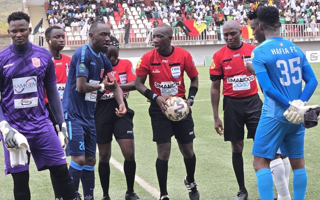 Guinée/Ligue 1 : Le Horoya AC toujours leader grâce à sa victoire contre le Hafia FC