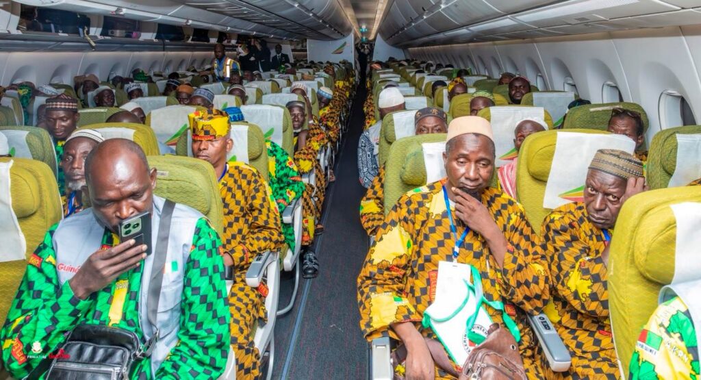 Hadj 2026:  Le premier convoi de 342 pèlerins a quitté Conakry à 3 heures du matin