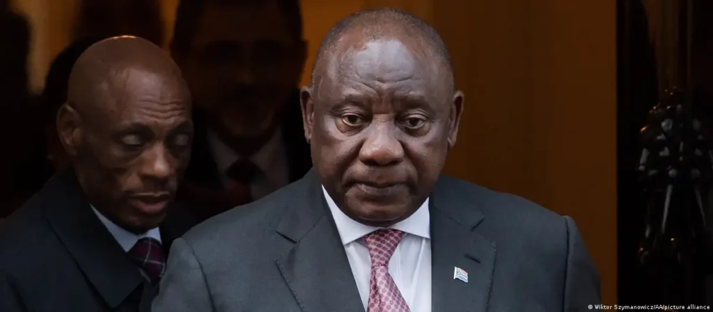 La justice sud-africaine rouvre la porte à une destitution du Président Ramaphosa