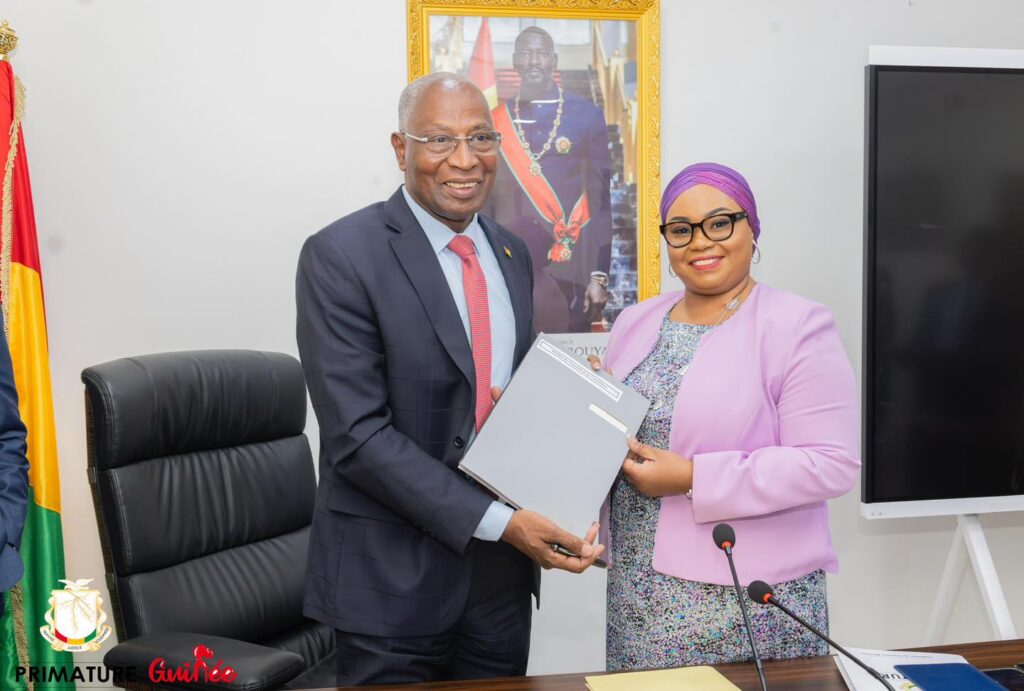 Guinée: Signature des contrats annuels de performance avec les membres du Gouvernement