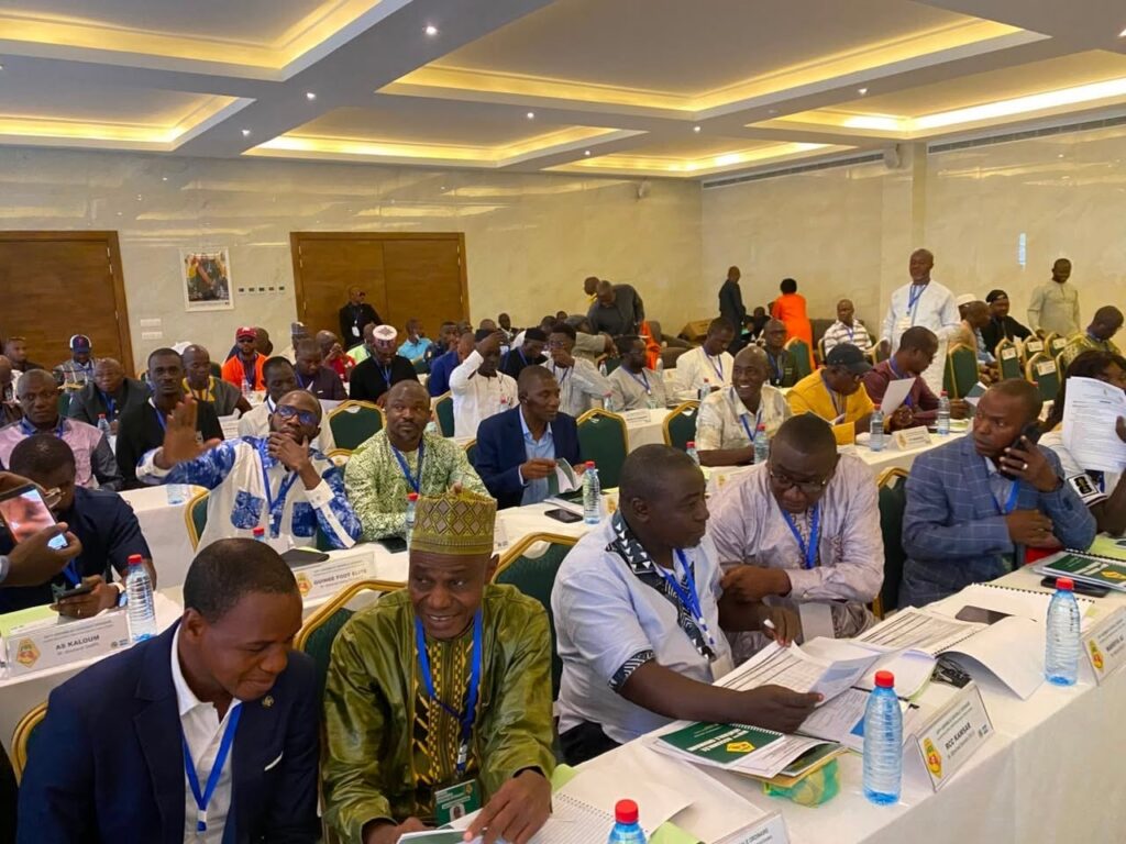 Guinée/FEGUIFOOT : Les membres statutaires discutent des problèmes qui assaillent le Football guinéen