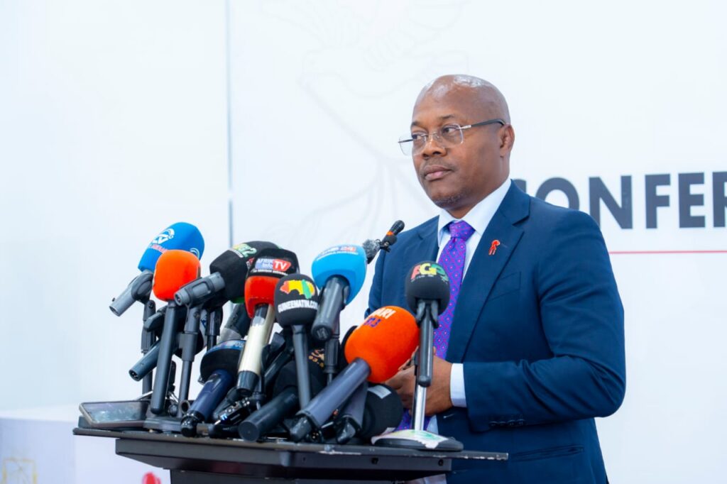 Guinée : Le Gouvernement rend hommage à Rachid Ndiaye, ancien ministre de la Communication