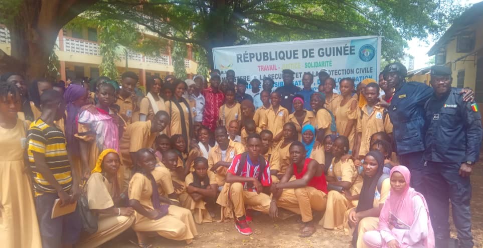 Guinée : L’OPROGEM renforce la prévention des violences basées sur le genre dans les écoles de Conakry
