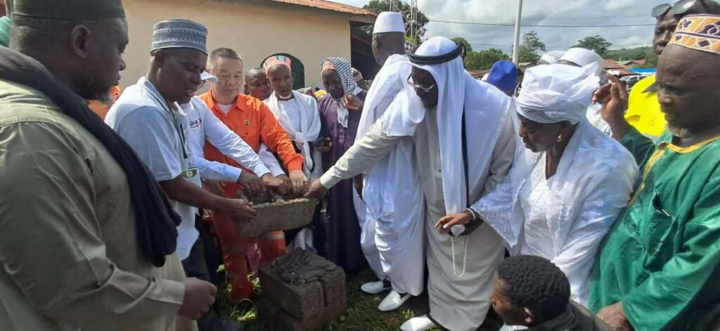 Boké-Religion : Le Consortium SMB-Winning finance la reconstruction de la mosquée de Hamdallaye (Tanènè) à plus d&rsquo;un milliard GNF